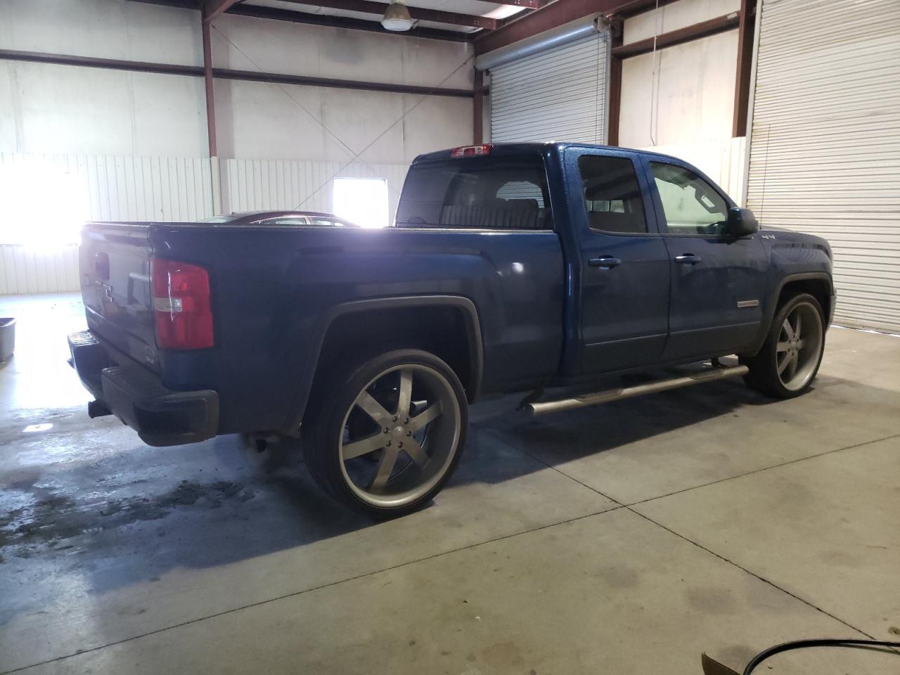 2017 GMC SIERRA K15 - Фото 3