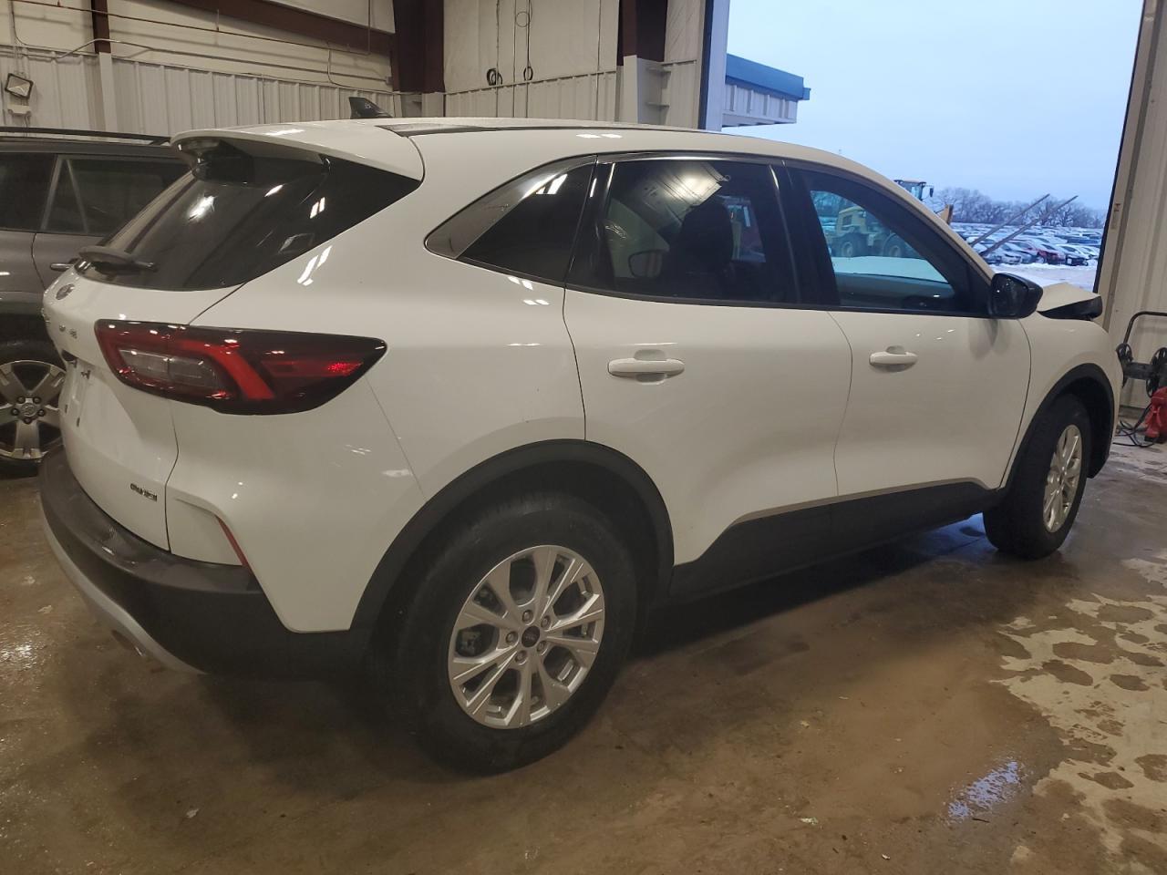 2023 FORD ESCAPE ACT - Image 3