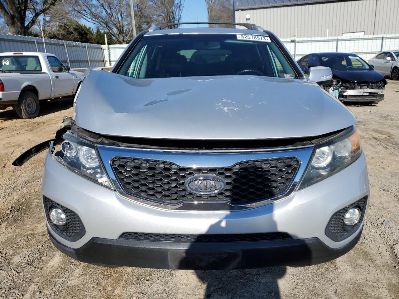 2012 KIA SORENTO EX - Image 5