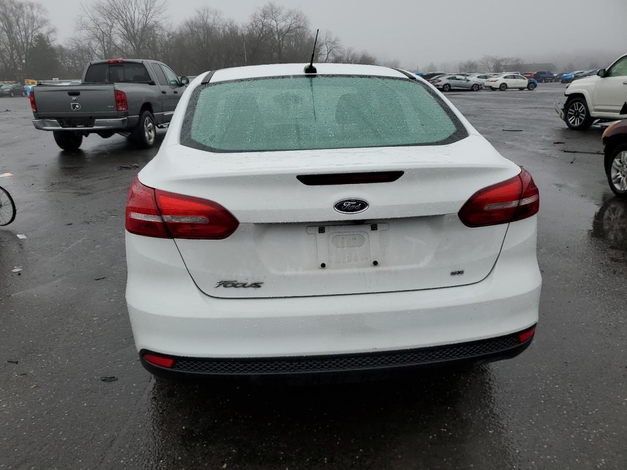 2018 FORD FOCUS SE - Image 6