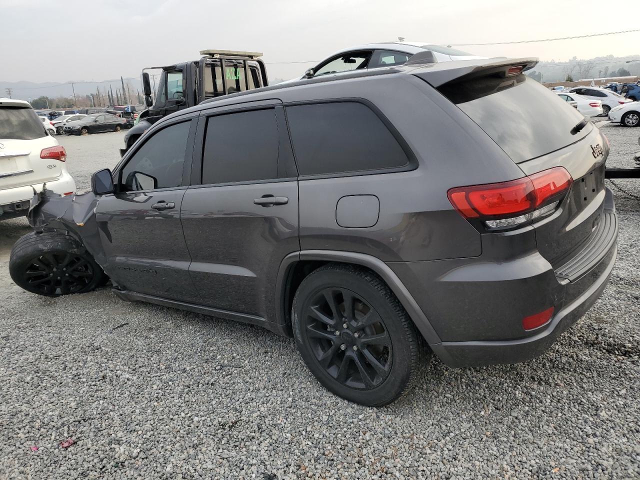 2020 JEEP GRAND CHER - Image 2