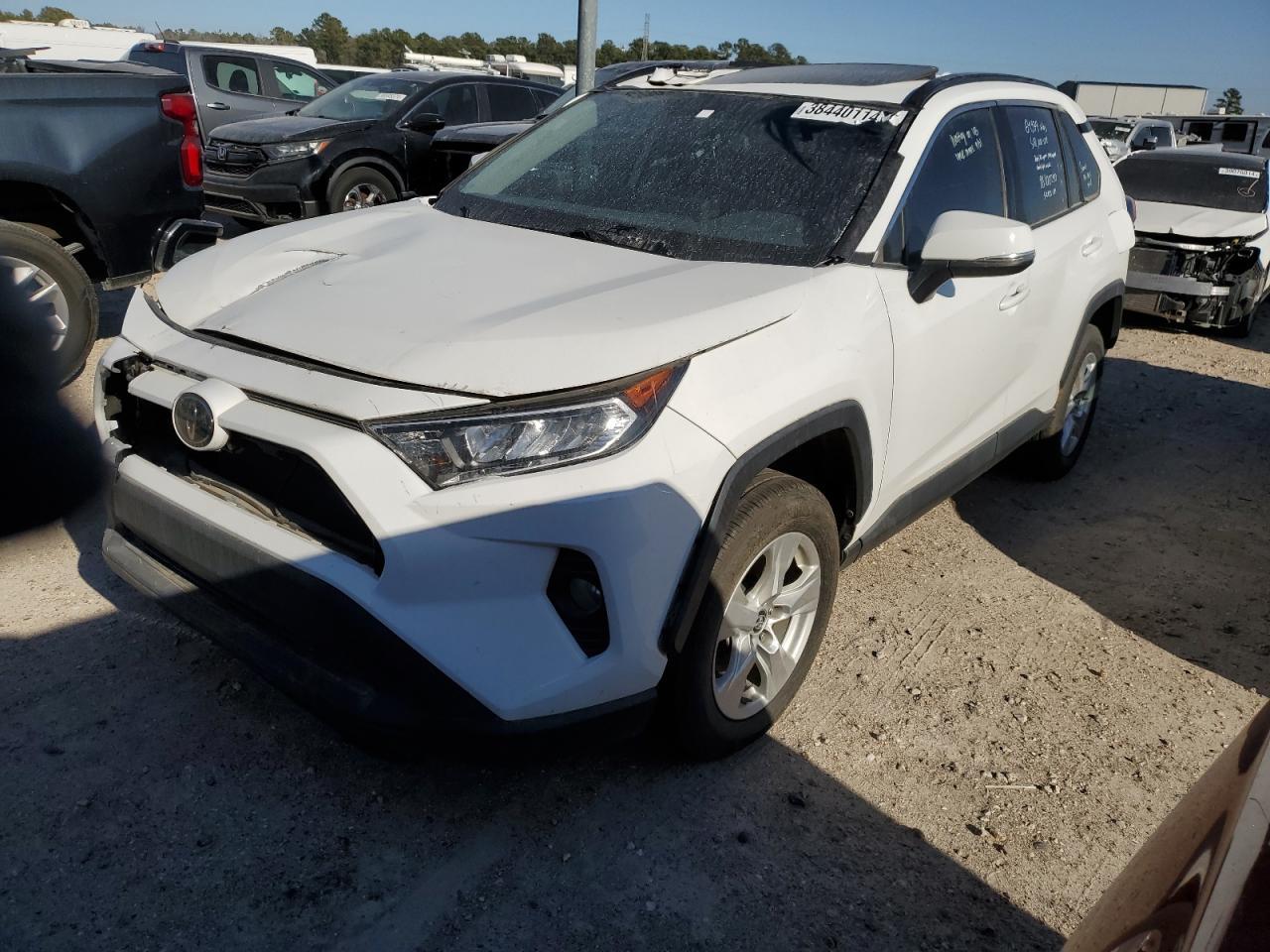 2019 TOYOTA RAV4 XLE car image