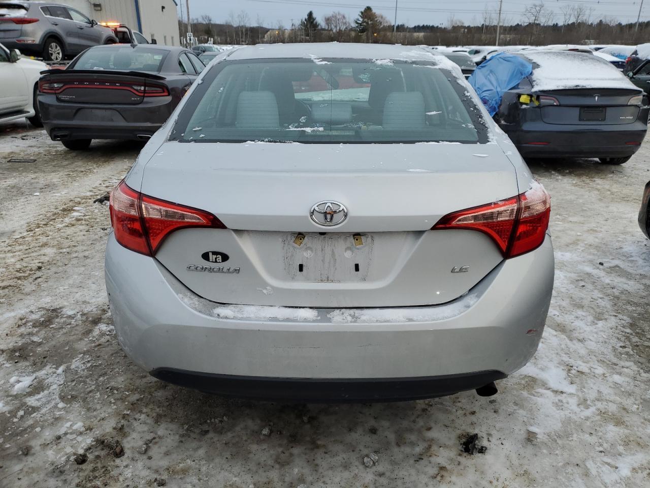 2019 TOYOTA COROLLA L - Фото 6