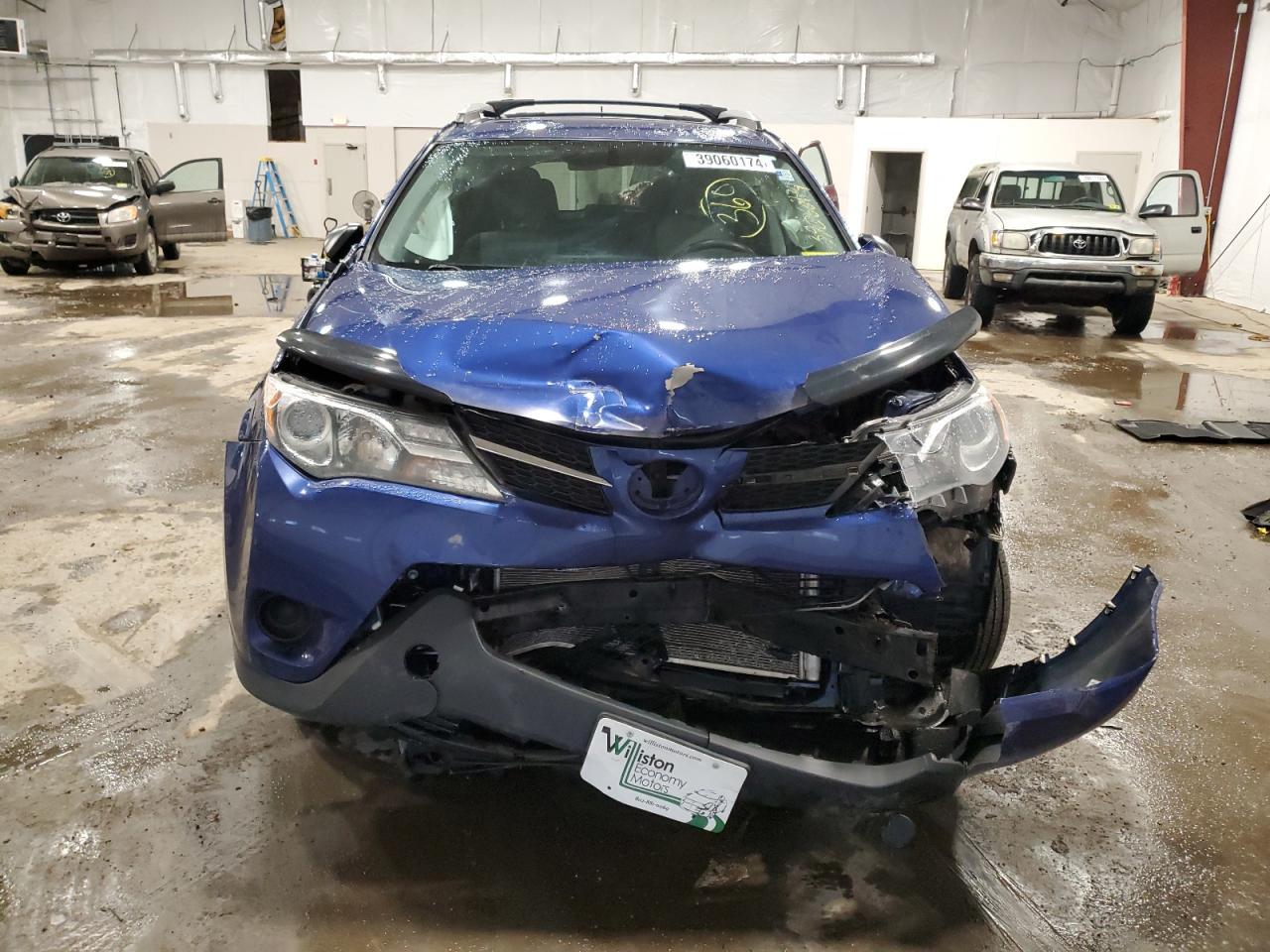 2014 TOYOTA RAV4 LE - Фото 5