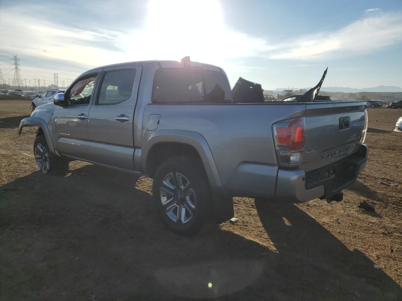 2019 TOYOTA TACOMA DOU - Image 2
