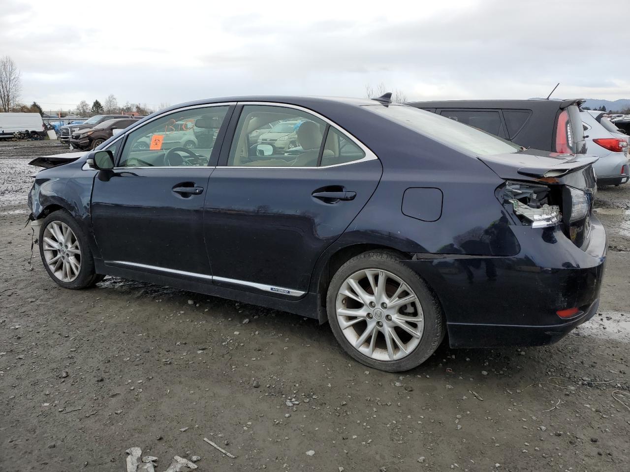 2010 LEXUS HS 250H - Фото 2