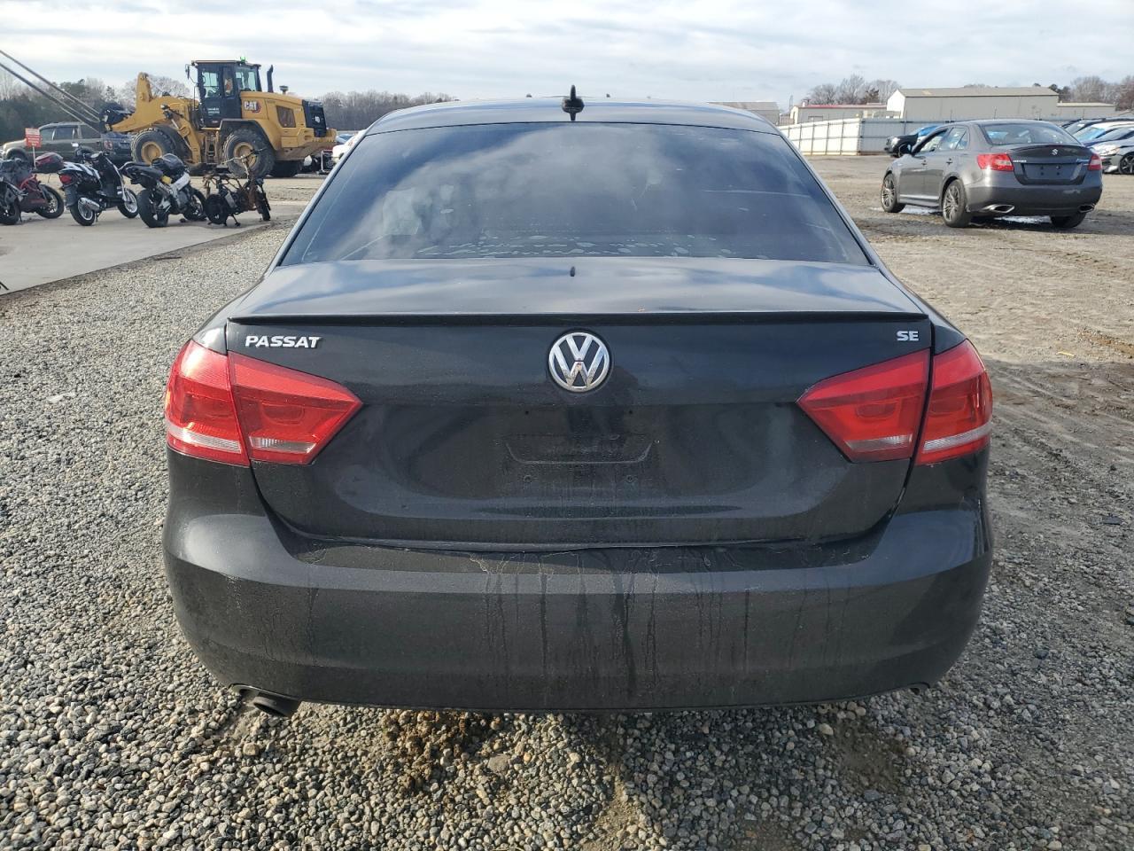 2013 VOLKSWAGEN PASSAT SE - Фото 6