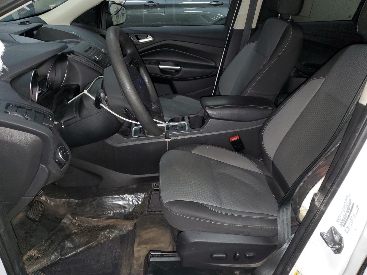 2017 FORD ESCAPE SE - Image 7