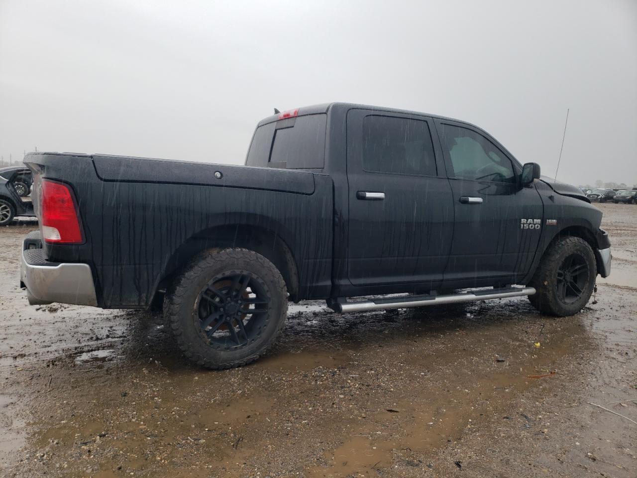 2017 RAM 1500 SLT - Фото 3