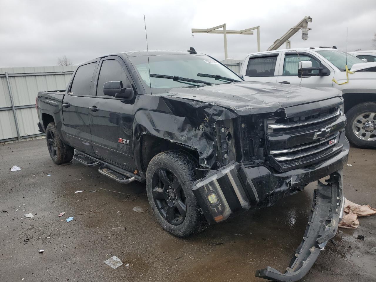 2017 CHEVROLET SILVERADO - Фото 4