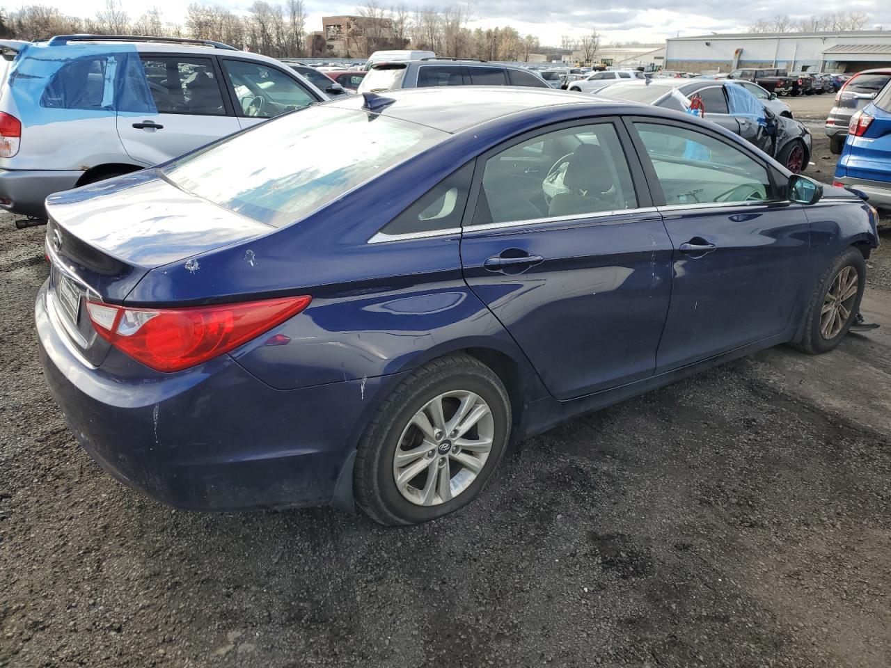 2013 HYUNDAI SONATA GLS - Фото 3