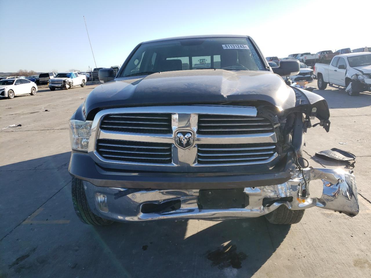 2017 RAM 1500 SLT - Image 5