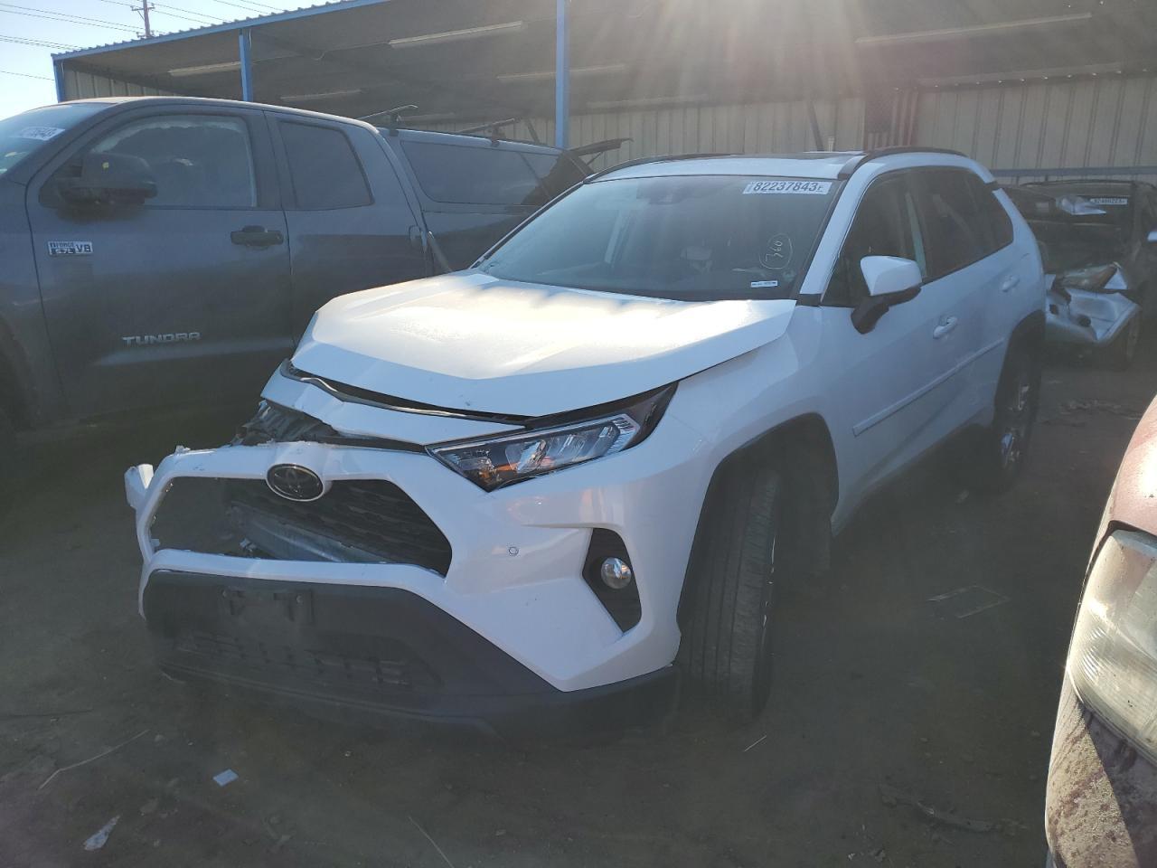 2019 TOYOTA RAV4 XLE P