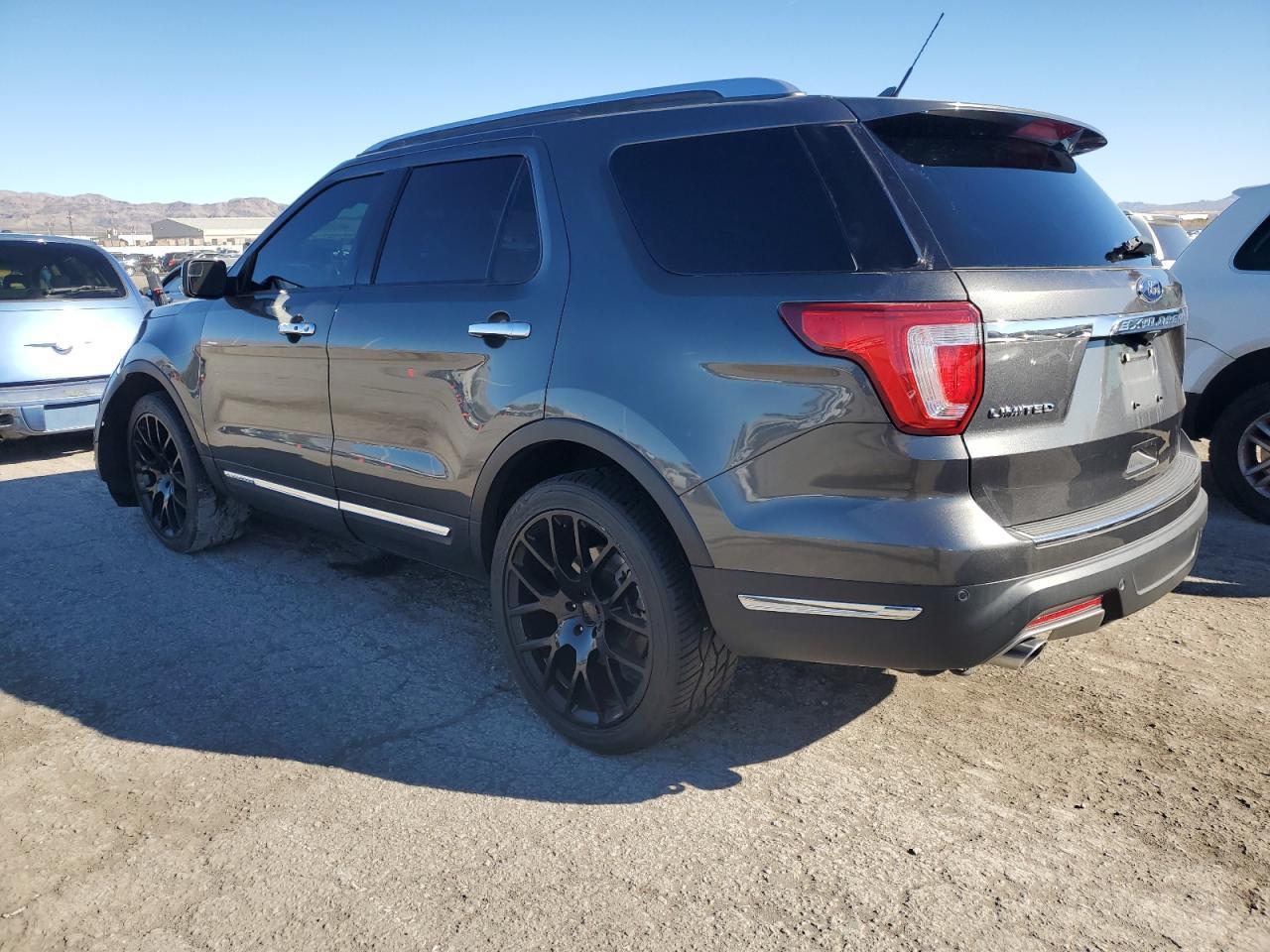 2018 FORD EXPLORER L - Фото 2