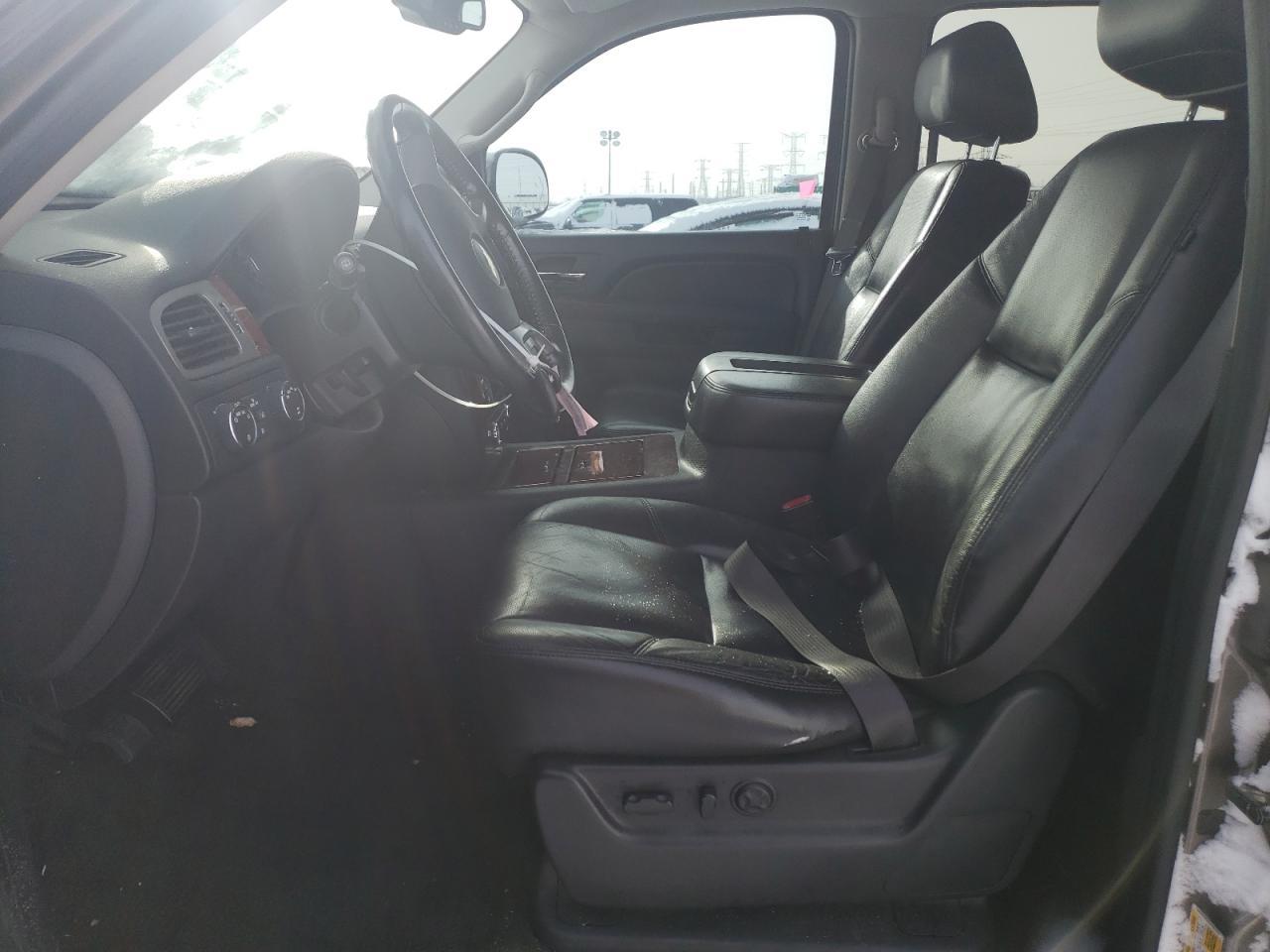 2011 CHEVROLET TAHOE K150 - Фото 7