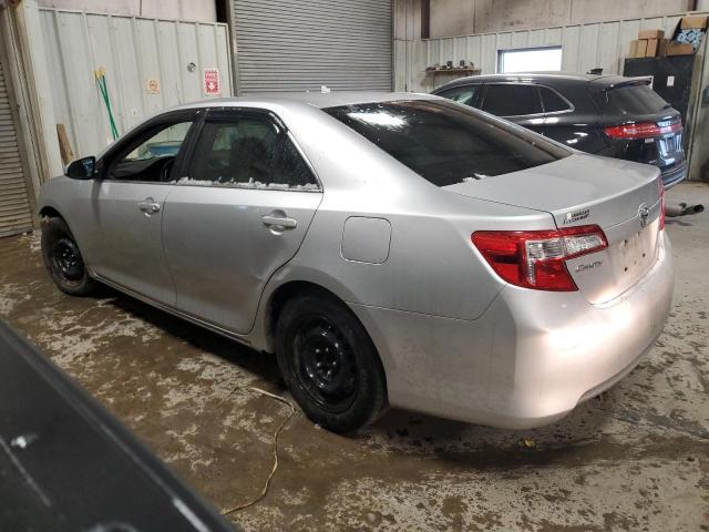 2013 Toyota Camry L - Фото 2
