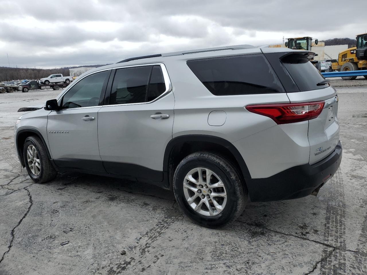 2018 CHEVROLET TRAVERSE L - Image 2
