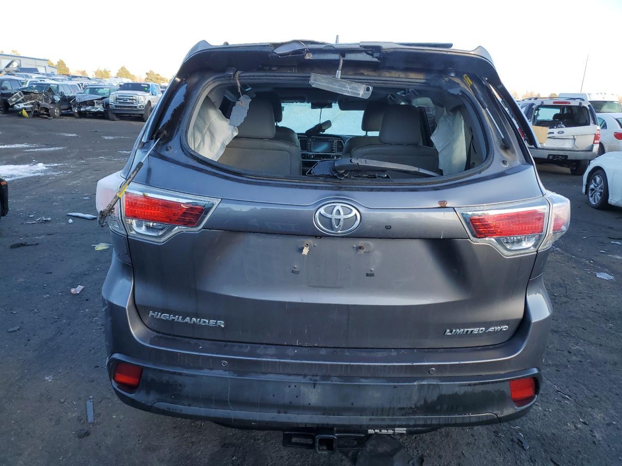 2015 TOYOTA HIGHLANDER - Фото 6
