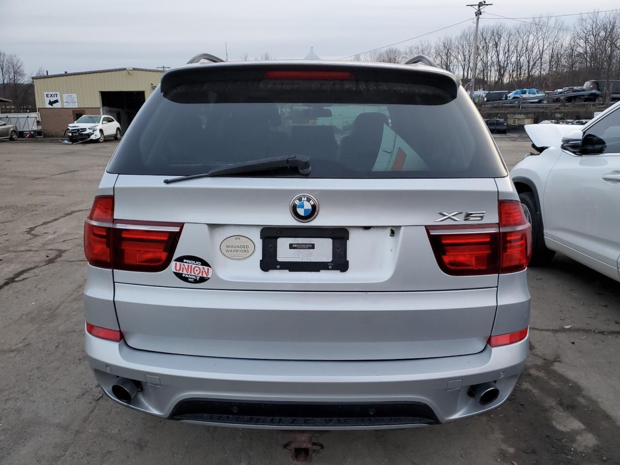 2013 BMW X5 XDRIVE3 - Image 6