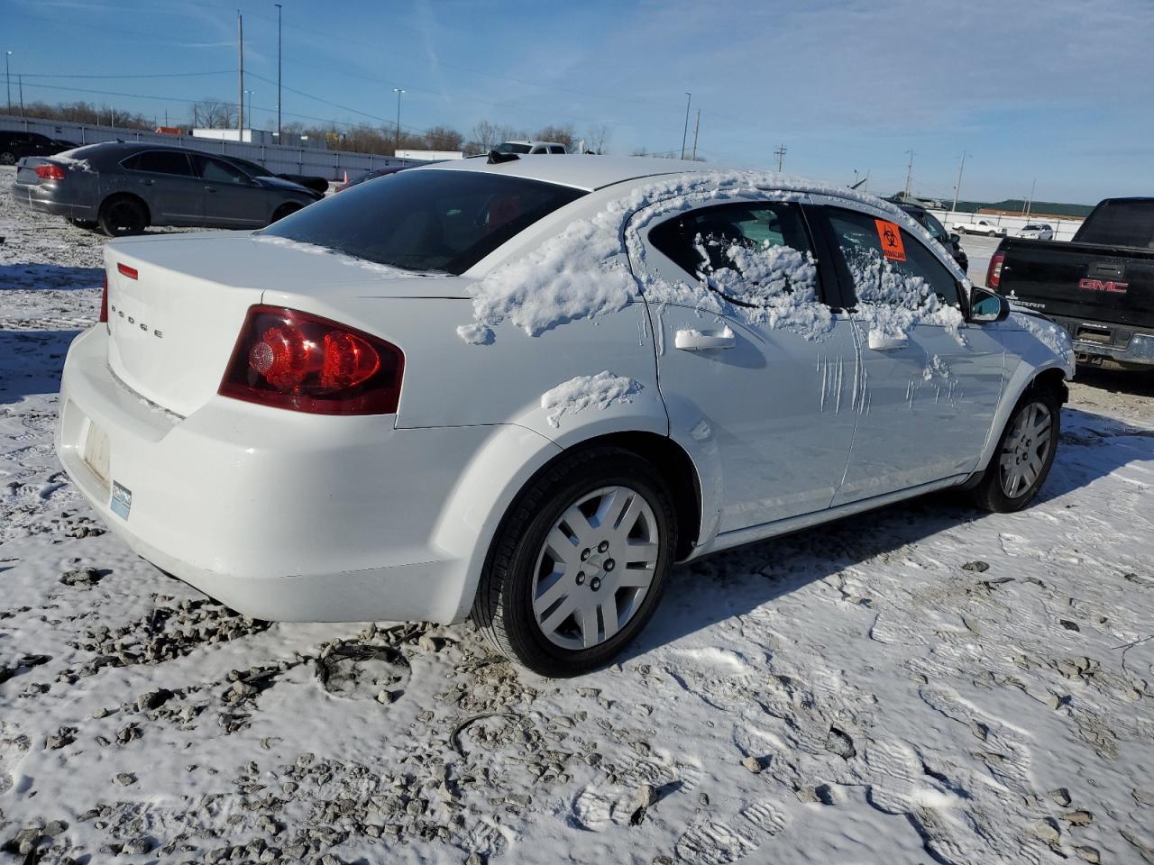 2014 DODGE AVENGER SE - Фото 3