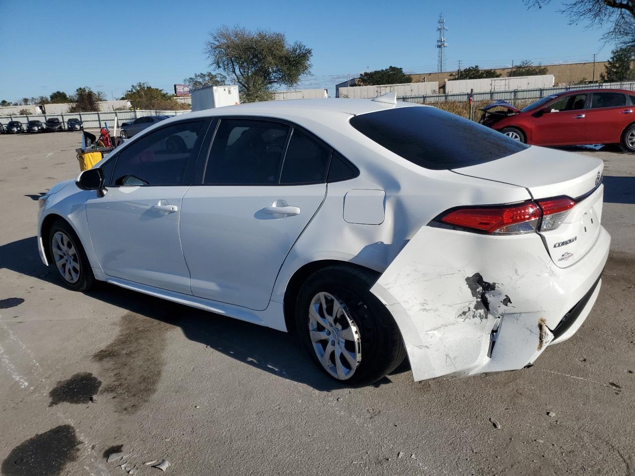 2021 TOYOTA COROLLA LE - Фото 2