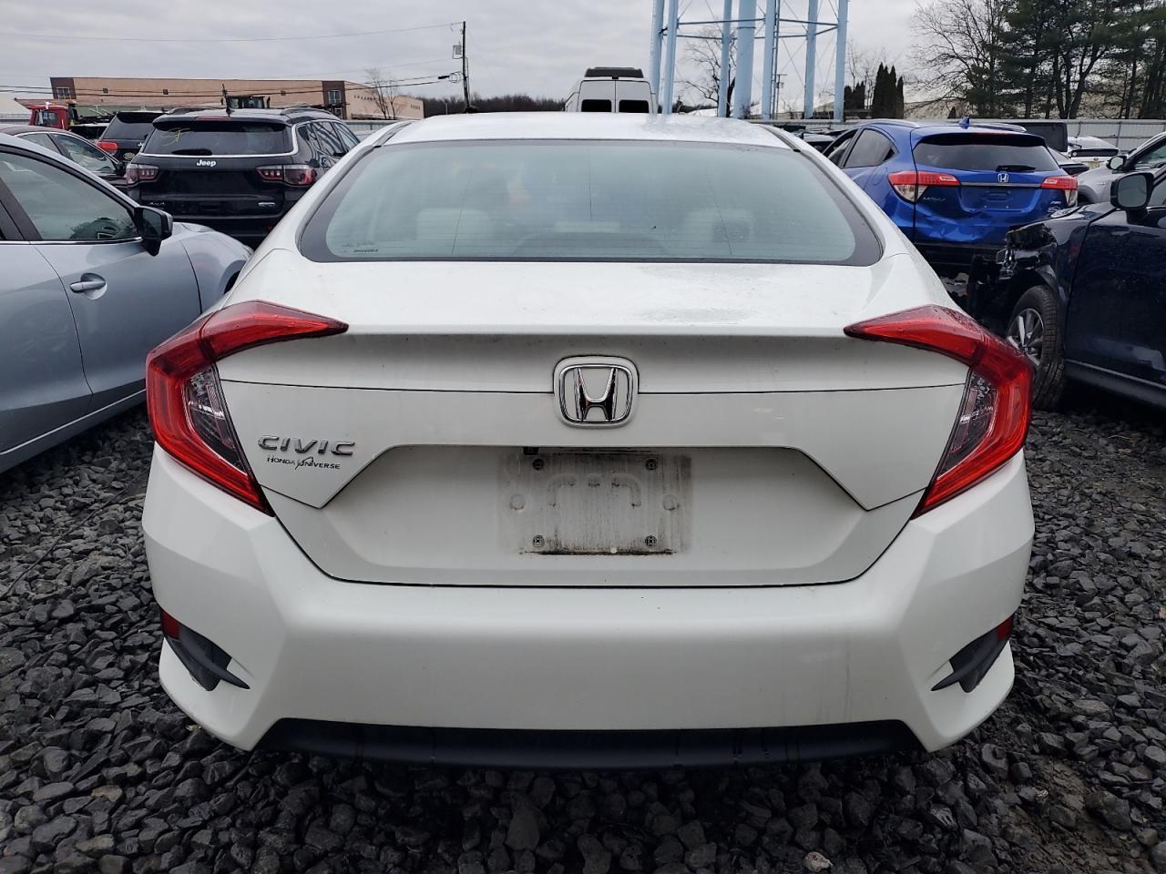 2017 HONDA CIVIC LX - Фото 6