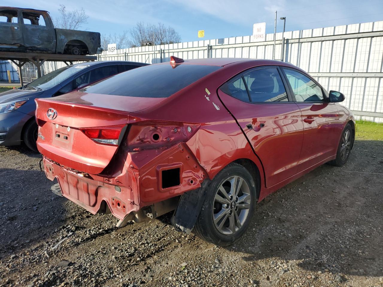 2017 HYUNDAI ELANTRA SE - Фото 3