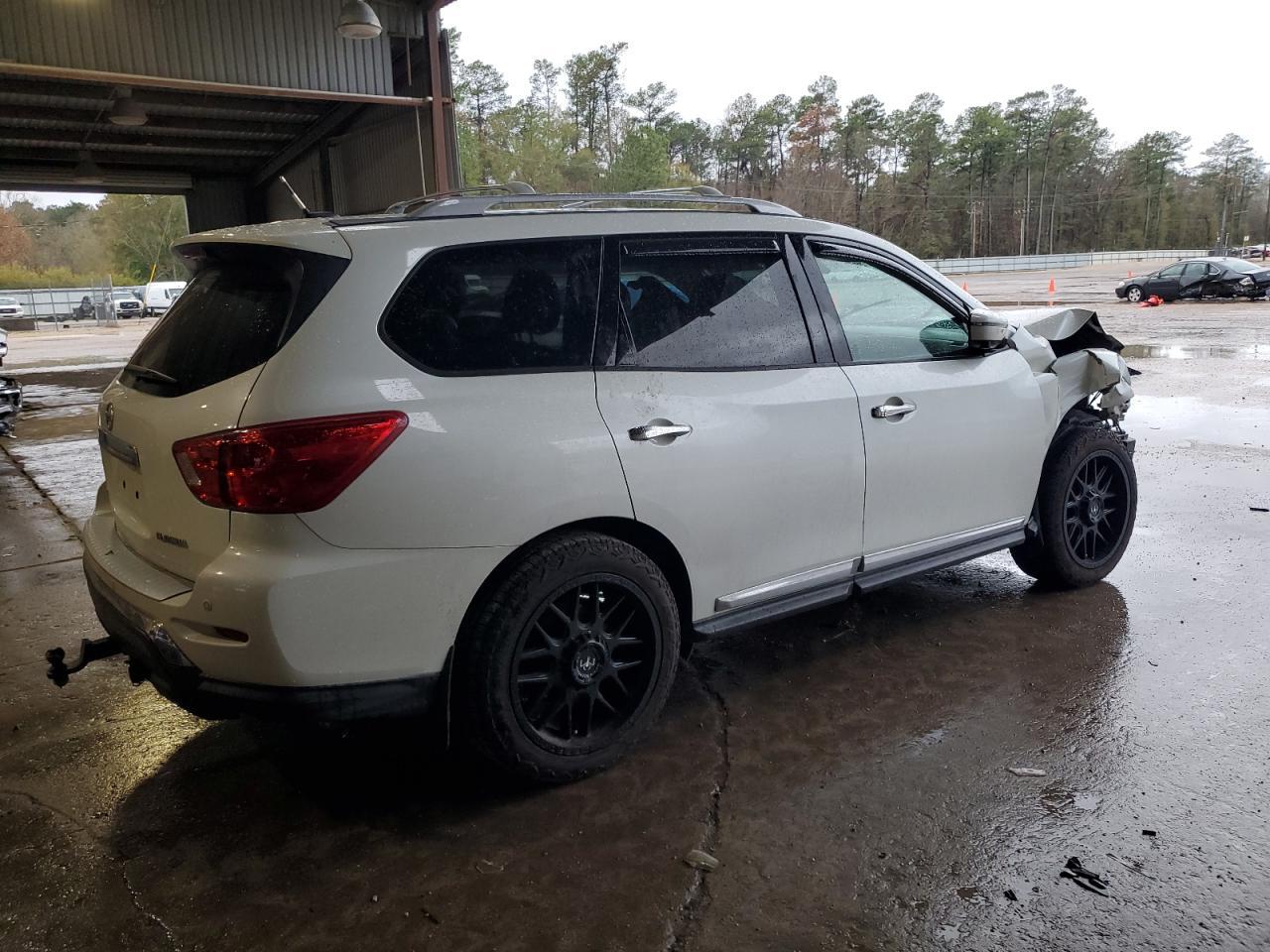 2018 NISSAN PATHFINDER - Image 3