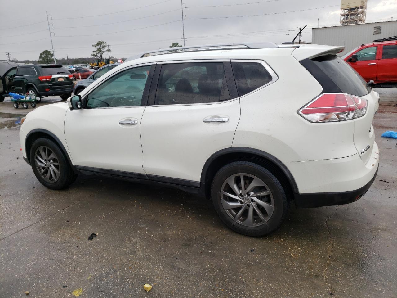 2015 NISSAN ROGUE S - Image 2