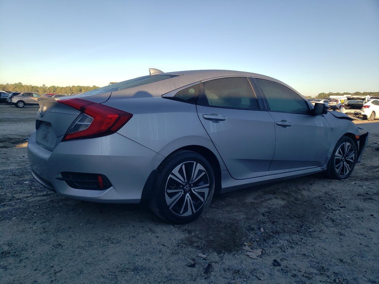 2017 HONDA CIVIC EXL - Фото 3