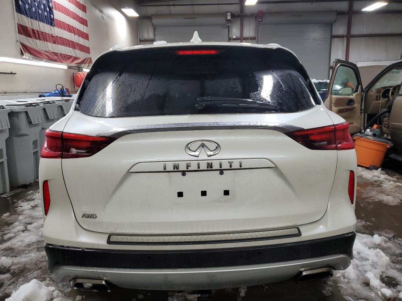 2019 INFINITI QX50 ESSEN - Image 6
