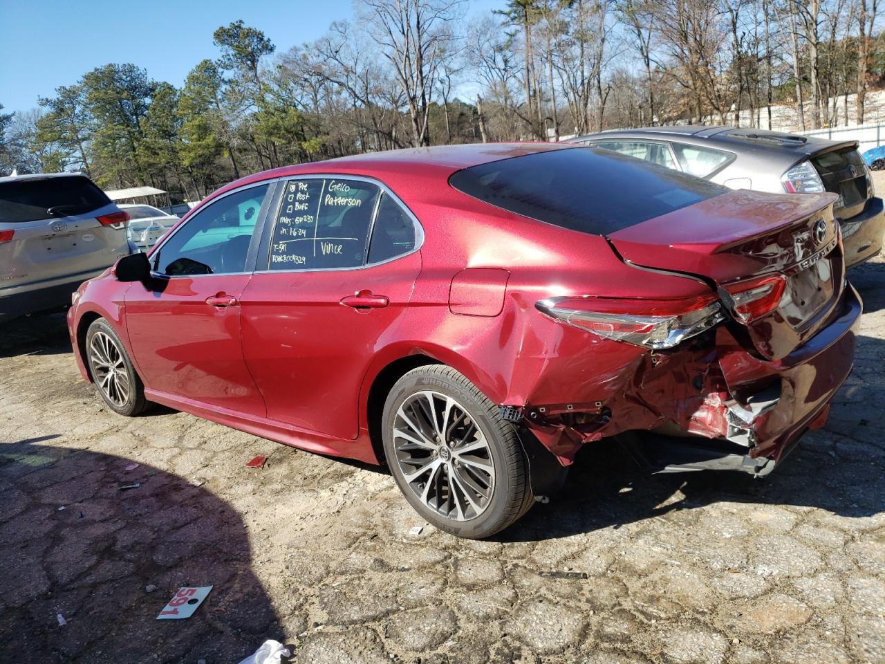 2018 TOYOTA CAMRY L - Фото 2