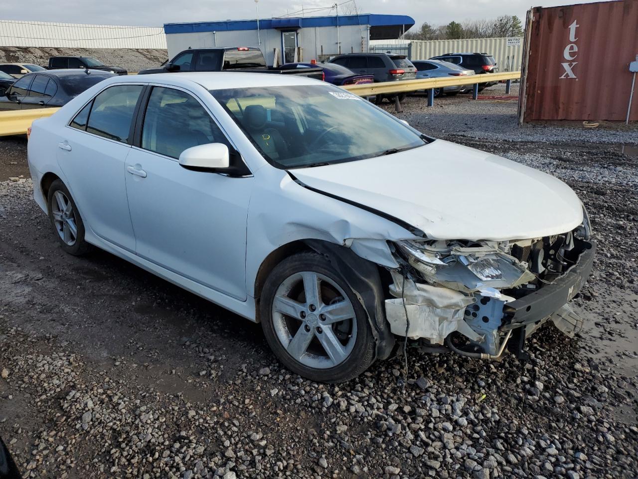 2012 TOYOTA CAMRY BASE - Фото 4