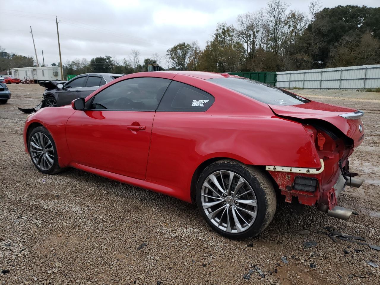 2011 INFINITI G37 - Фото 2