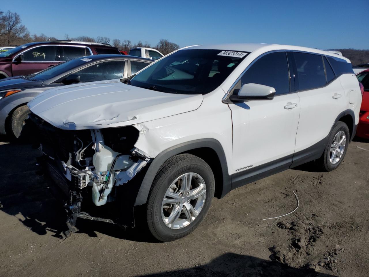 2018 GMC TERRAIN SL car image