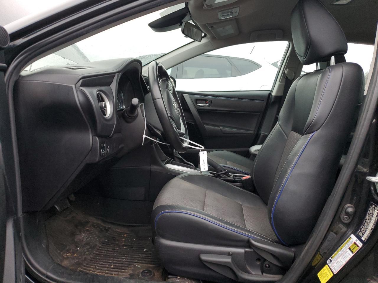 2019 TOYOTA COROLLA L - Фото 7