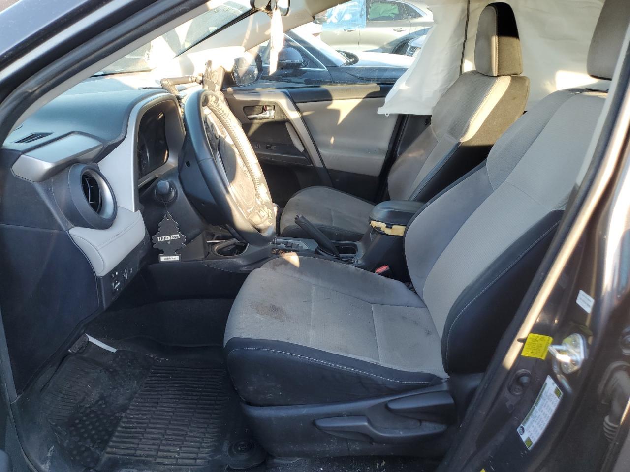 2017 TOYOTA RAV4 XLE - Image 7