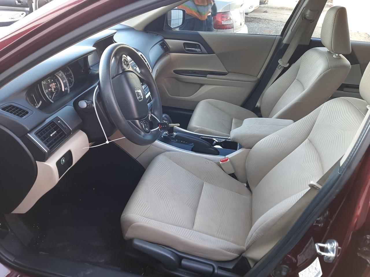 2014 HONDA ACCORD LX - Image 7