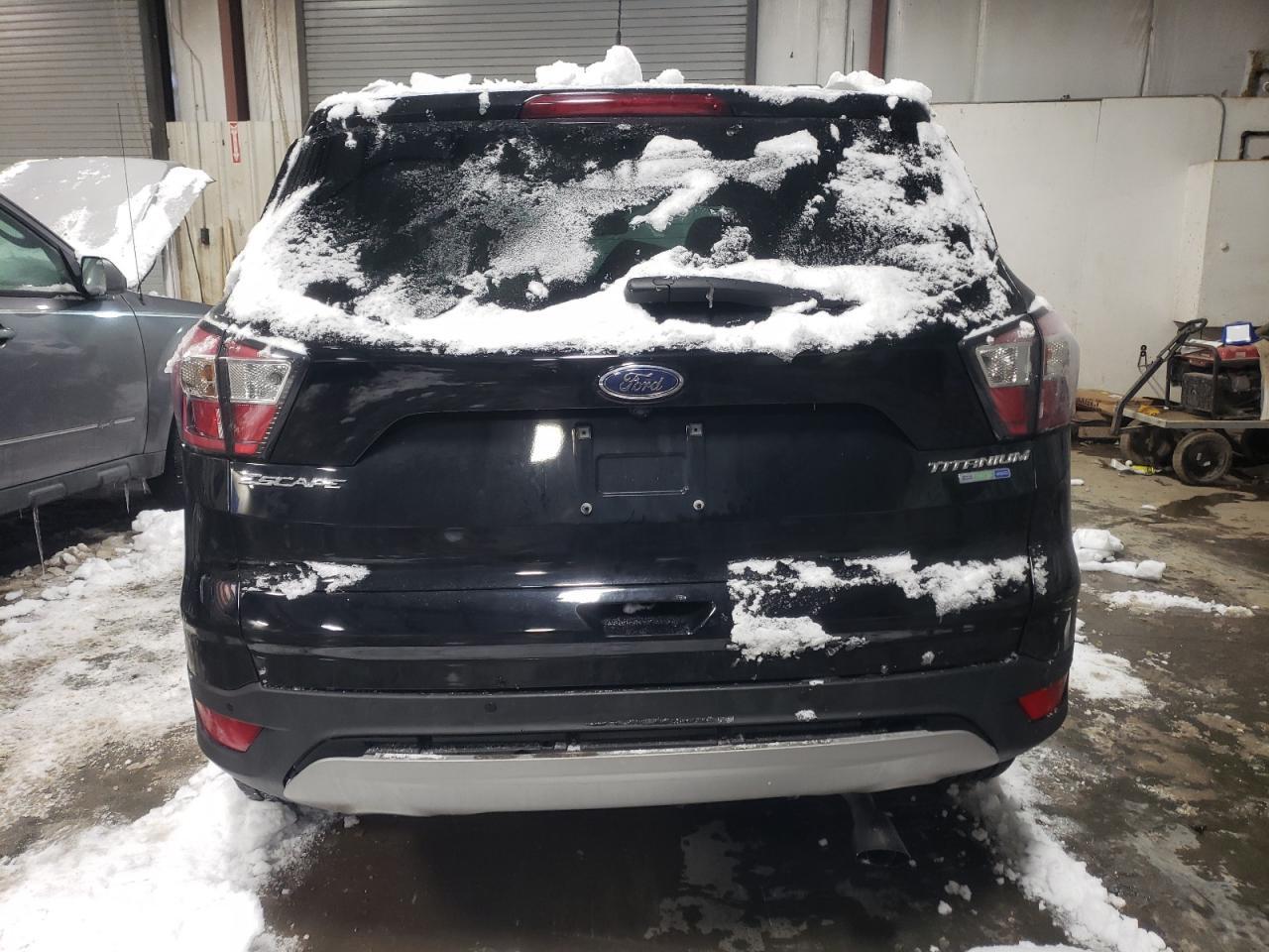 2017 FORD ESCAPE TIT - Image 6