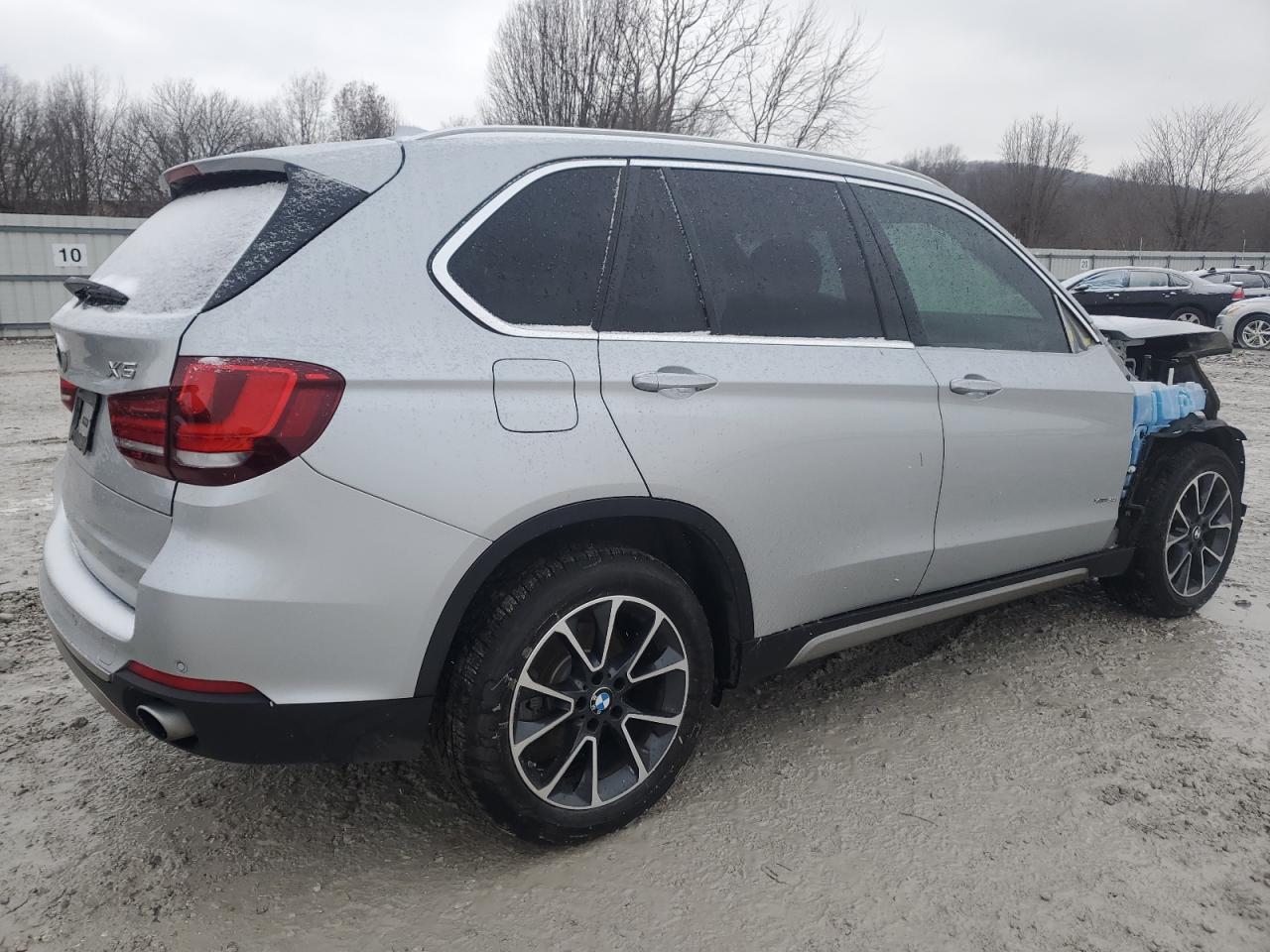 2017 BMW X5 XDRIVE3 - Фото 3