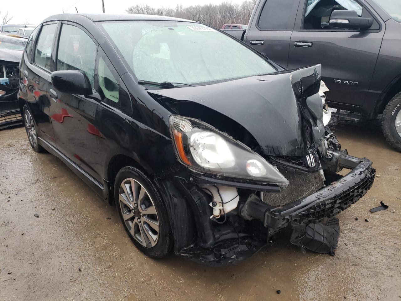 2013 HONDA FIT SPORT - Фото 4