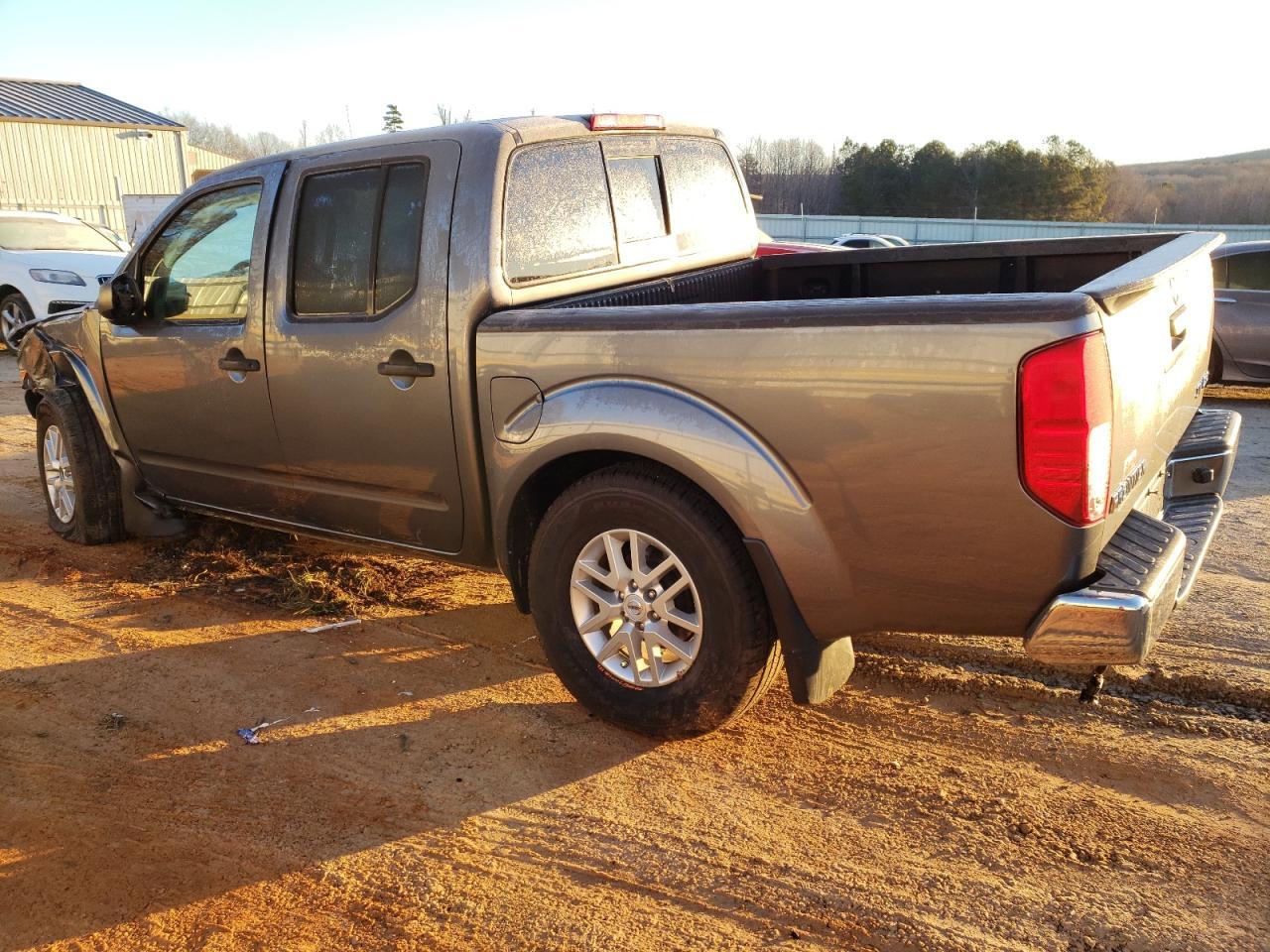 2019 NISSAN FRONTIER S - Фото 2