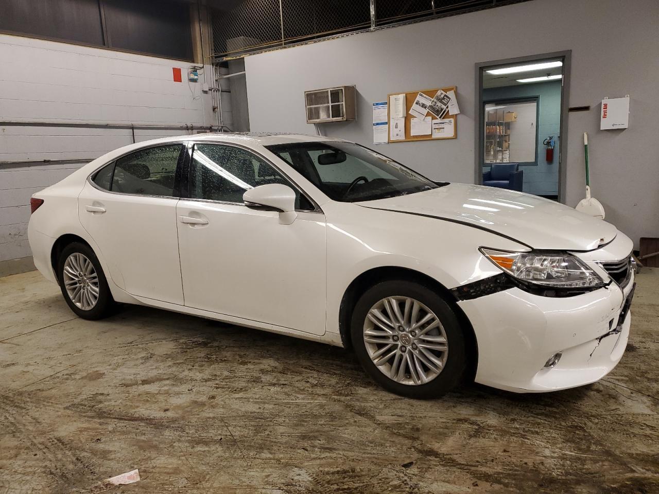 2014 LEXUS ES 350 - Фото 4