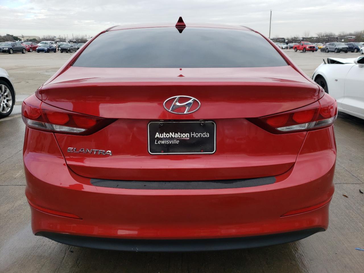 2018 HYUNDAI ELANTRA SE - Фото 6