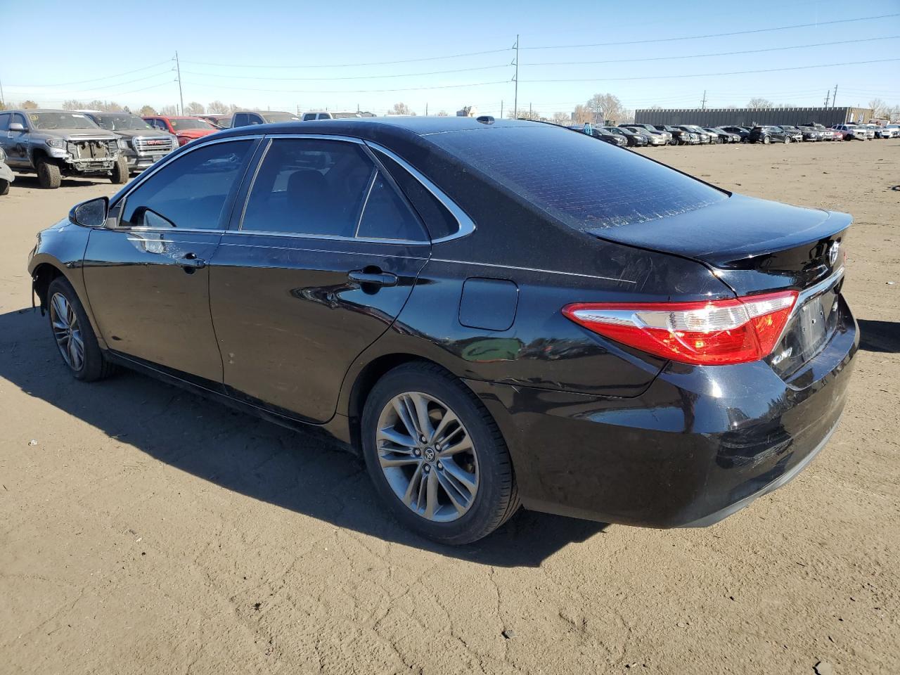 2017 TOYOTA CAMRY LE - Фото 2