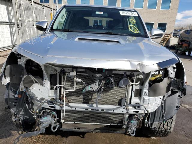 2019 Toyota 4Runner Sr5 - Image 5