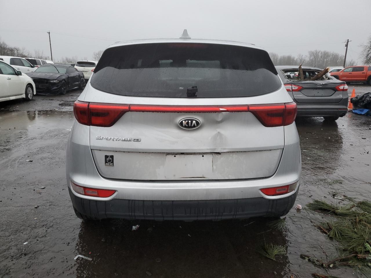 2017 KIA SPORTAGE L - Image 6