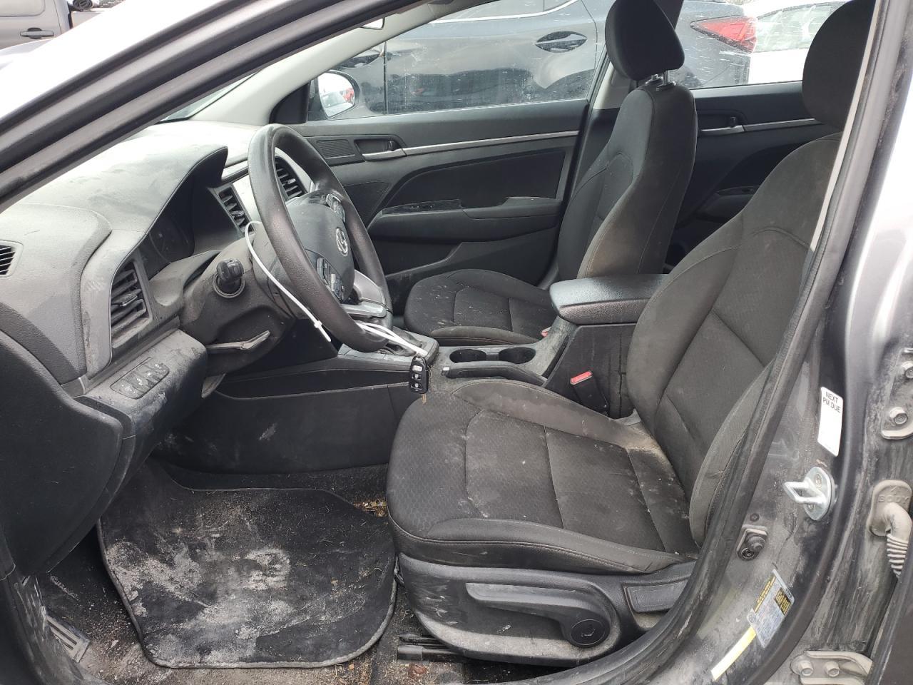 2019 HYUNDAI ELANTRA SE - Фото 7