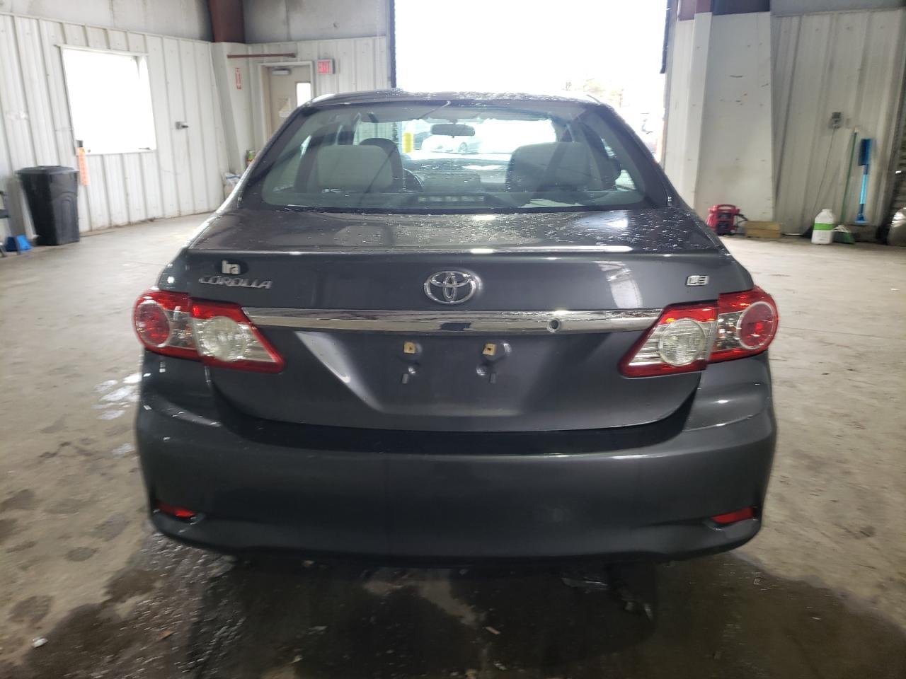 2013 TOYOTA COROLLA BA - Фото 6
