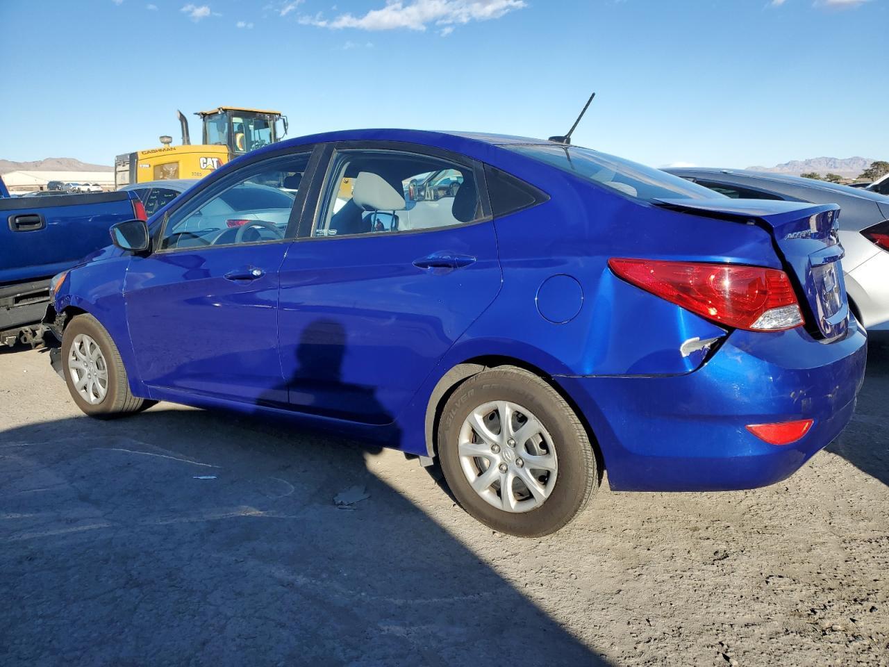 2012 HYUNDAI ACCENT GLS - Фото 2